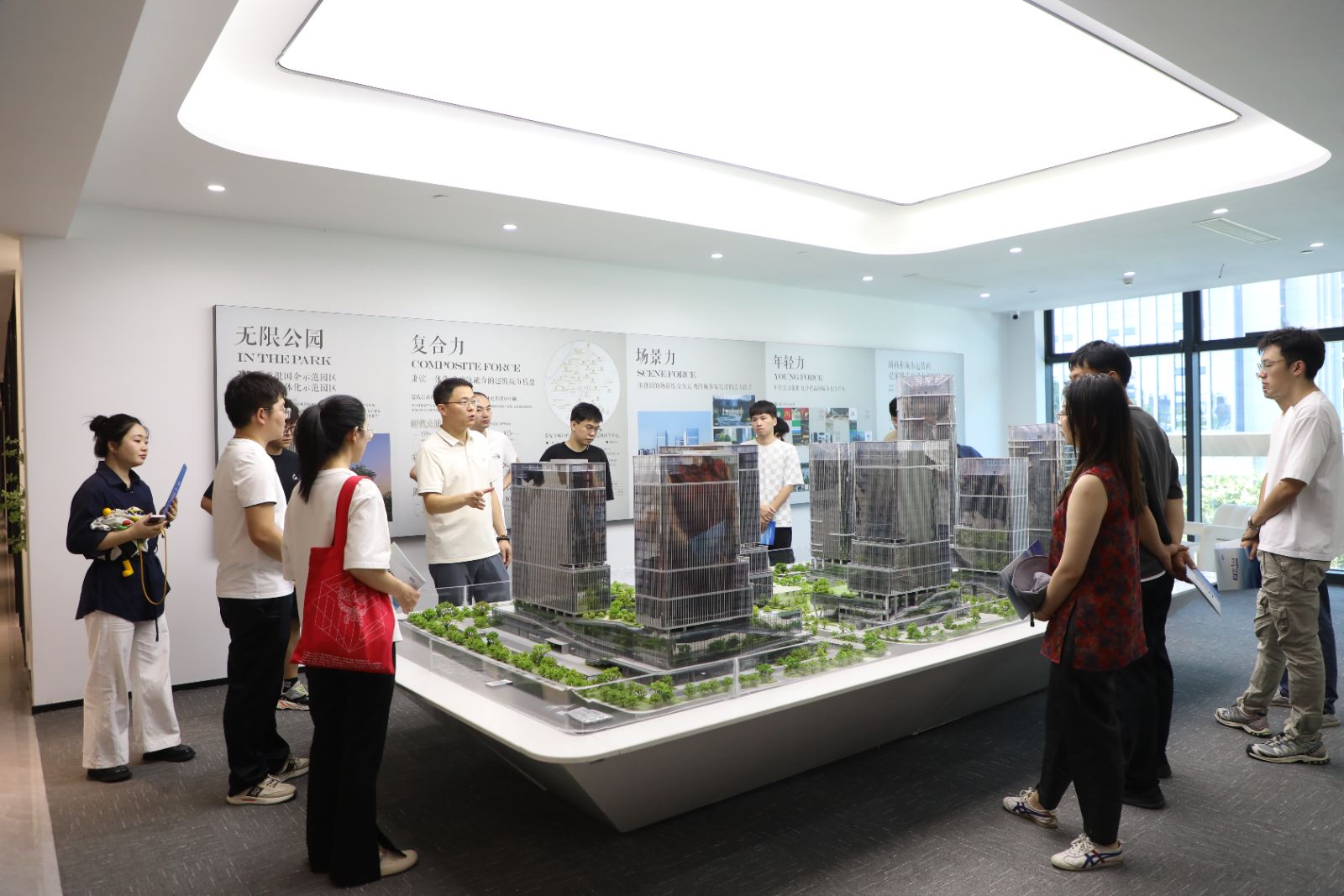 微信图片_20250814151348_456.jpg